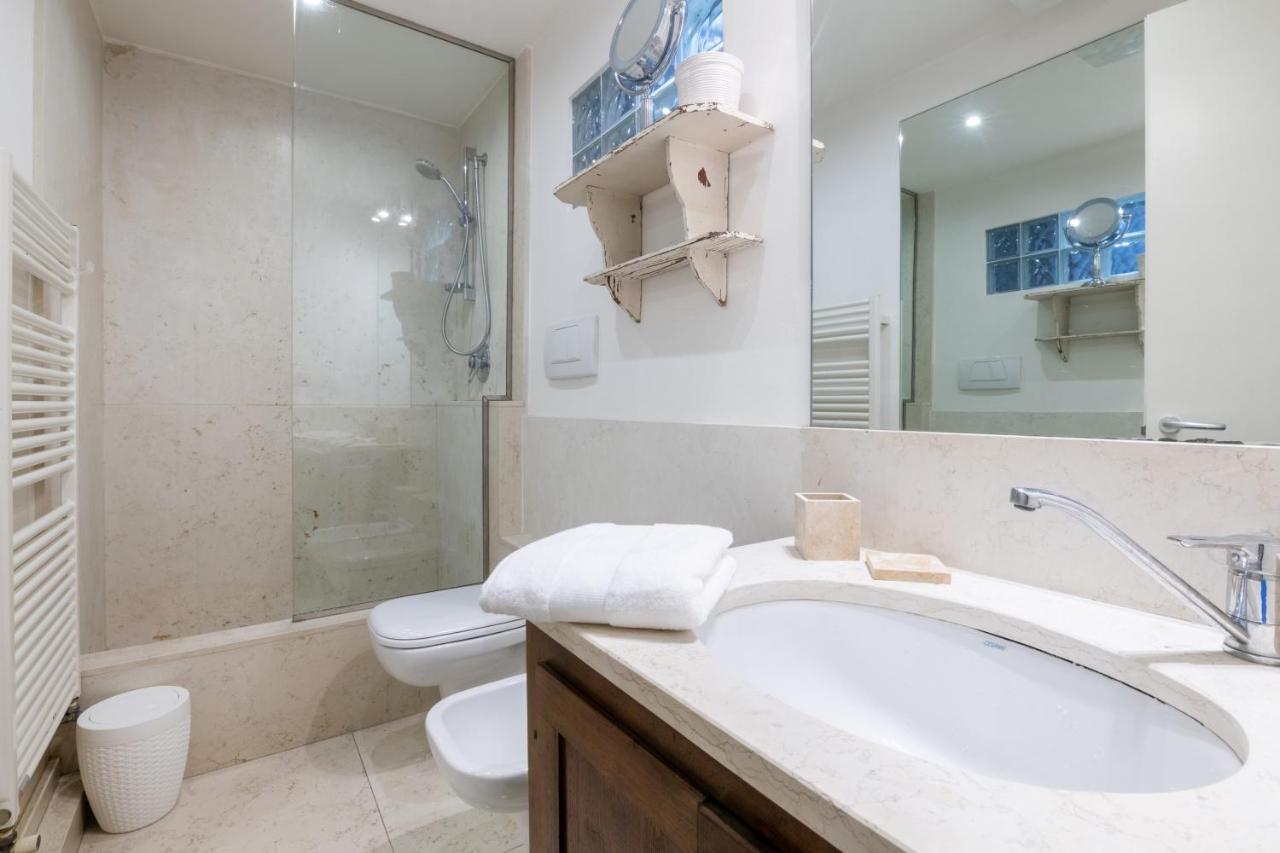 Exclusive Elegant Apartment In Pieno Centro! X4 Rimini Exterior photo